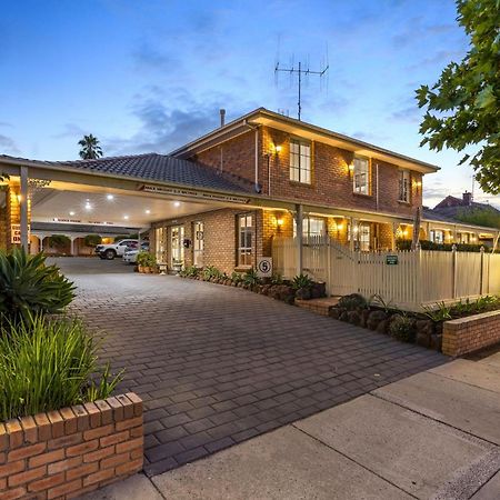 Golden Square Motor Inn Bendigo Extérieur photo