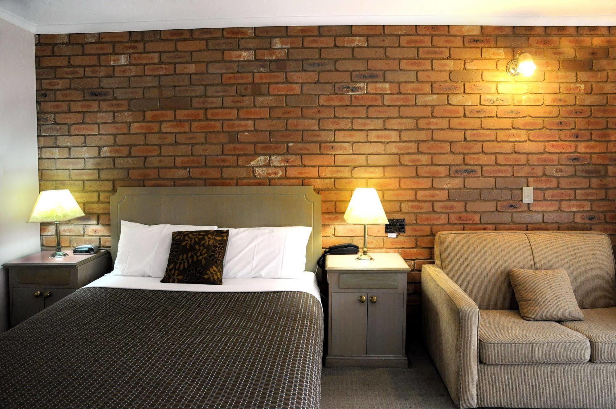 Golden Square Motor Inn Bendigo Extérieur photo